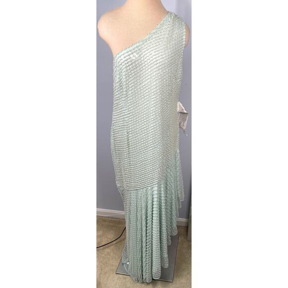 Mac Duggal One Shoulder Asymmetrical Sequin Pearl Sea Foam Green Gown Size 12 - Picture 4 of 14